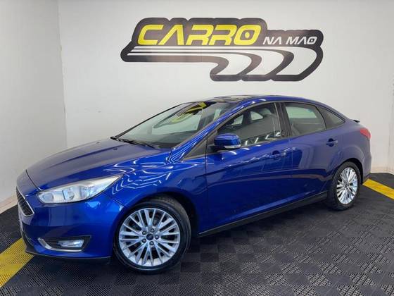 FORD FOCUS 2.0 SE 16V FLEX 4P POWERSHIFT FORD FOCUS 2.0 SE 16V FLEX 4P POWERSHIFT